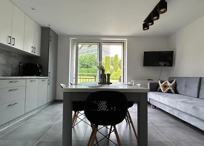 Lech Sport * Swieradow-Zdroj