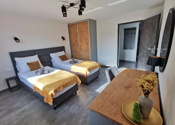 Lech Sport * Swieradow-Zdroj