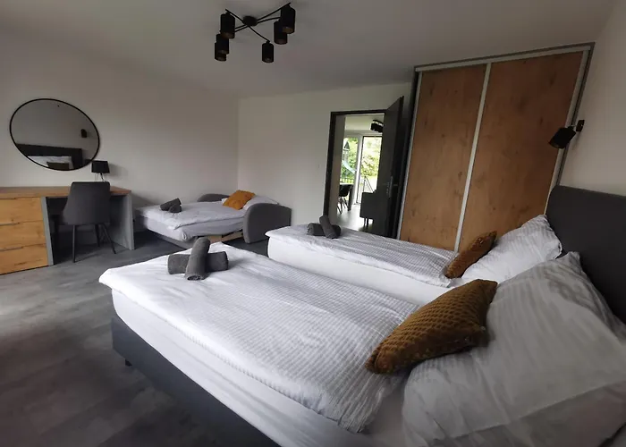 Lech Sport * Swieradow-Zdroj